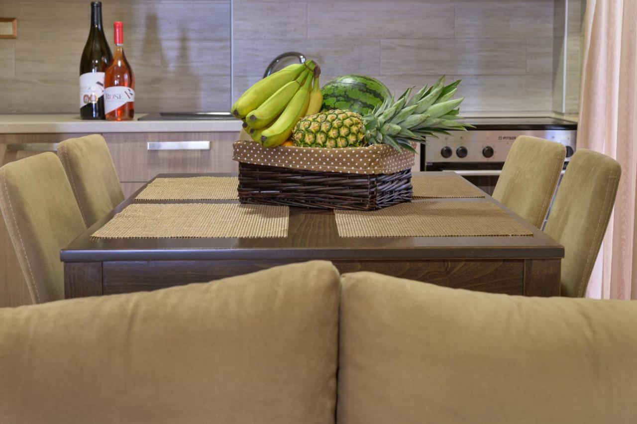 נאה רודה Tavani Villas מראה חיצוני תמונה