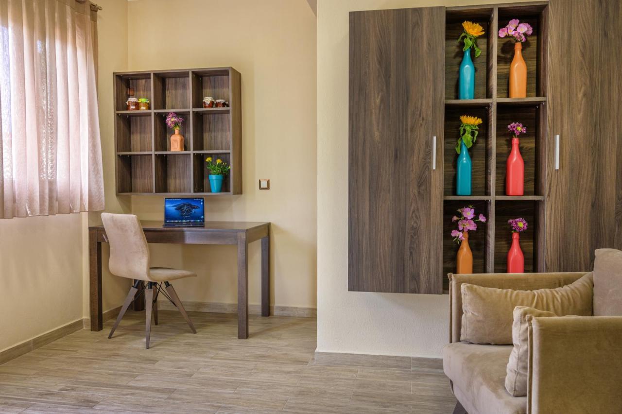 נאה רודה Tavani Villas מראה חיצוני תמונה